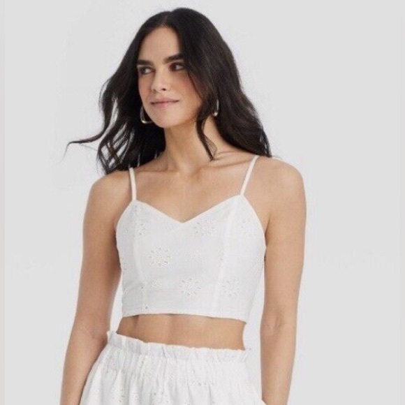 Universal Thread Tops - Universal Thread Eyelet Bra Tank Top